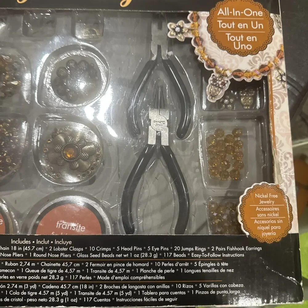 Premium De Primera Design & Style Starter Jewelry Kit! NIB Box Damage